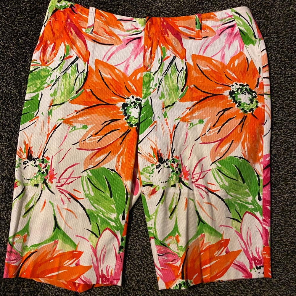 FLORAL SHORTS